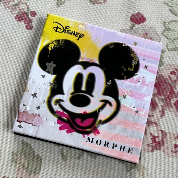 Disney Mickey Mouse Eyeshadow Palette Truth be Bold Mini matte and shimmer - Picture 5 of 9